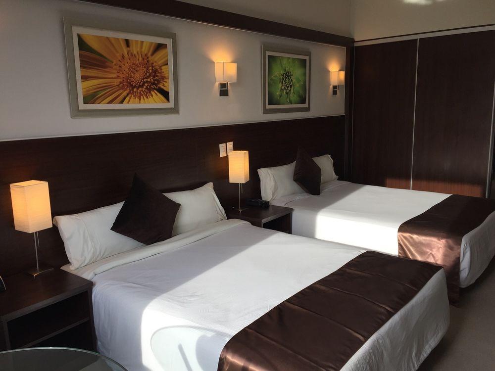 Weston Suites Hotel Santo Domingo Esterno foto