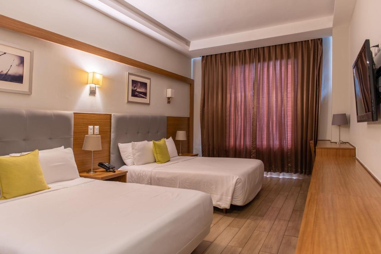 Weston Suites Hotel Santo Domingo Esterno foto