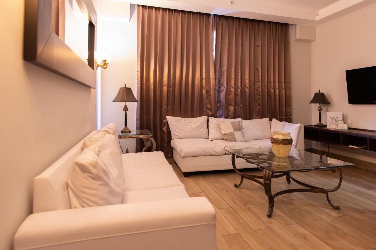 Weston Suites Hotel Santo Domingo Esterno foto