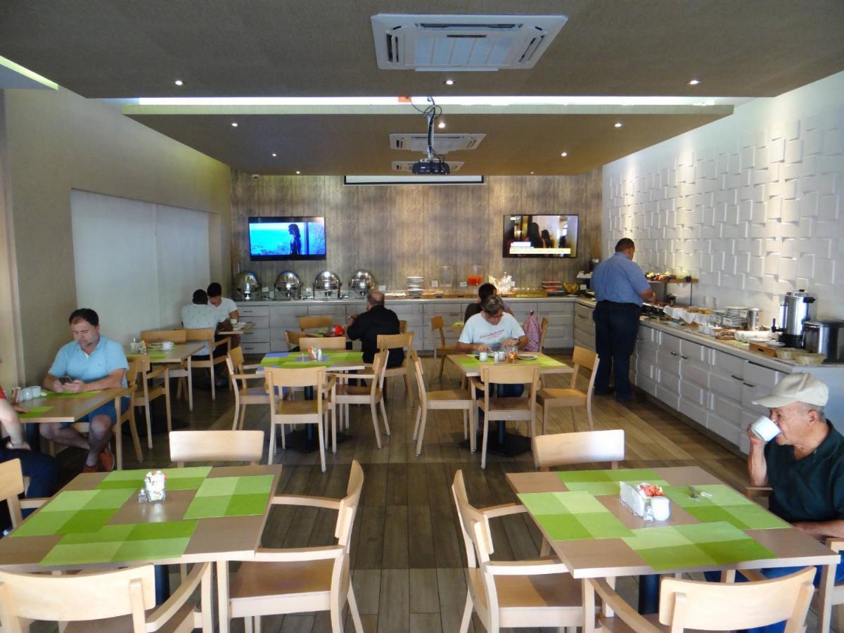 Weston Suites Hotel Santo Domingo Esterno foto