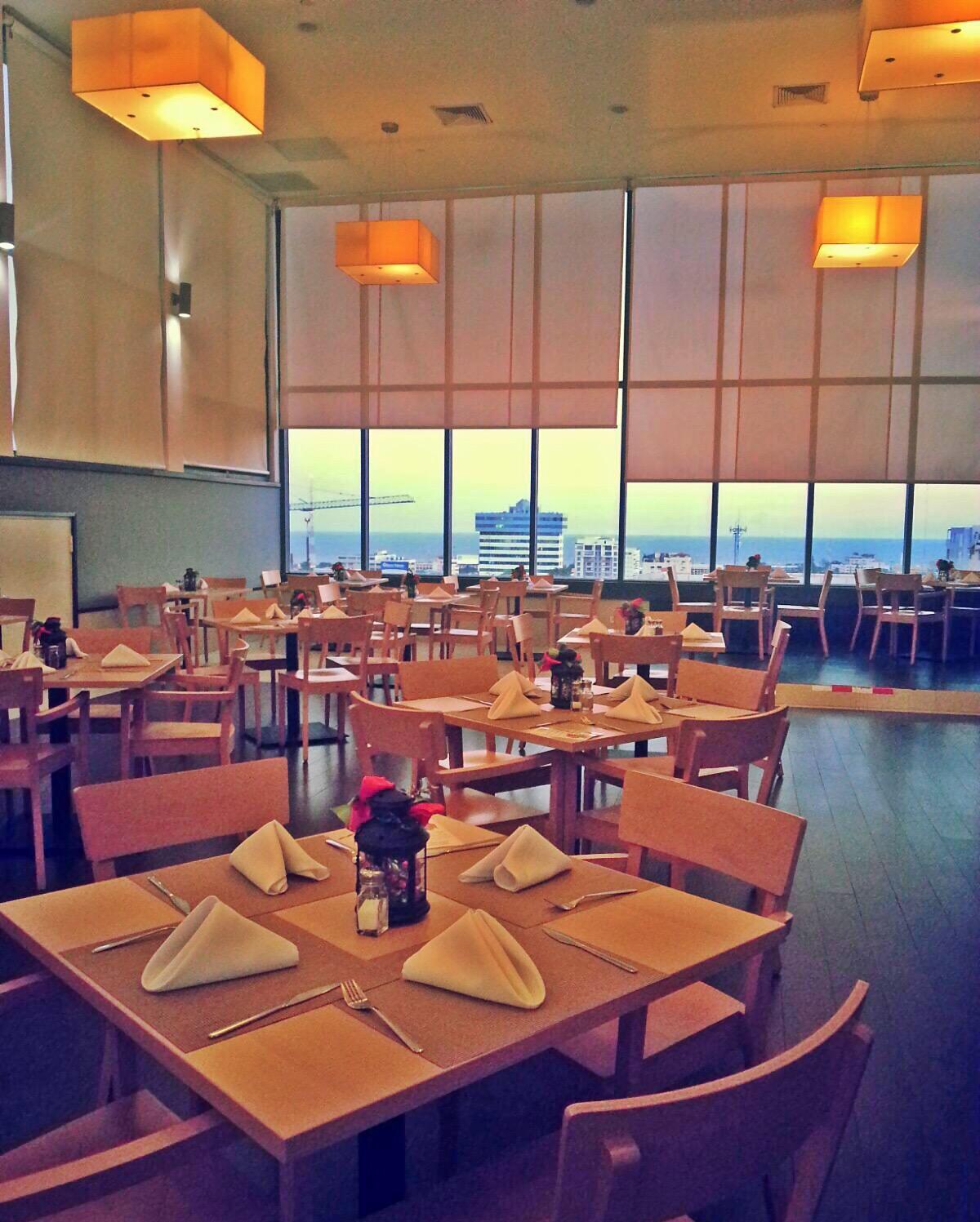 Weston Suites Hotel Santo Domingo Esterno foto