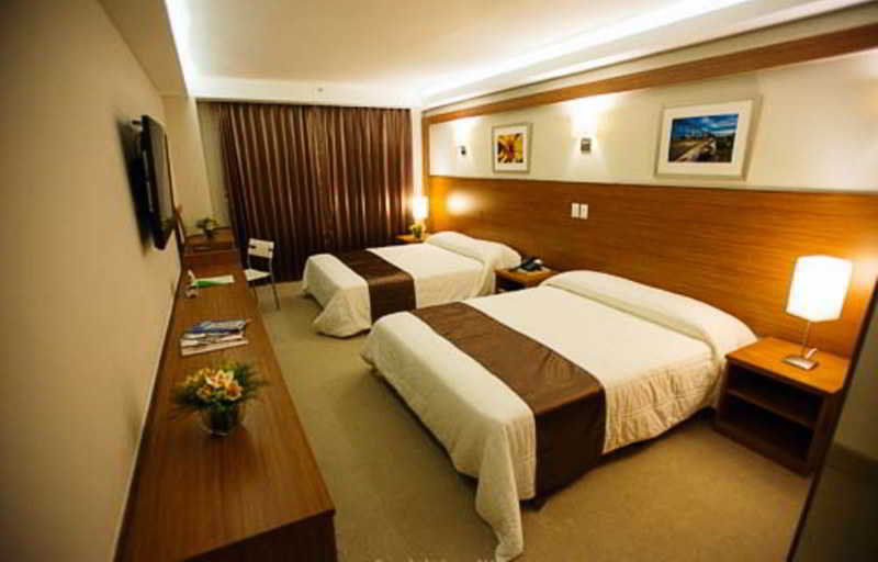 Weston Suites Hotel Santo Domingo Esterno foto