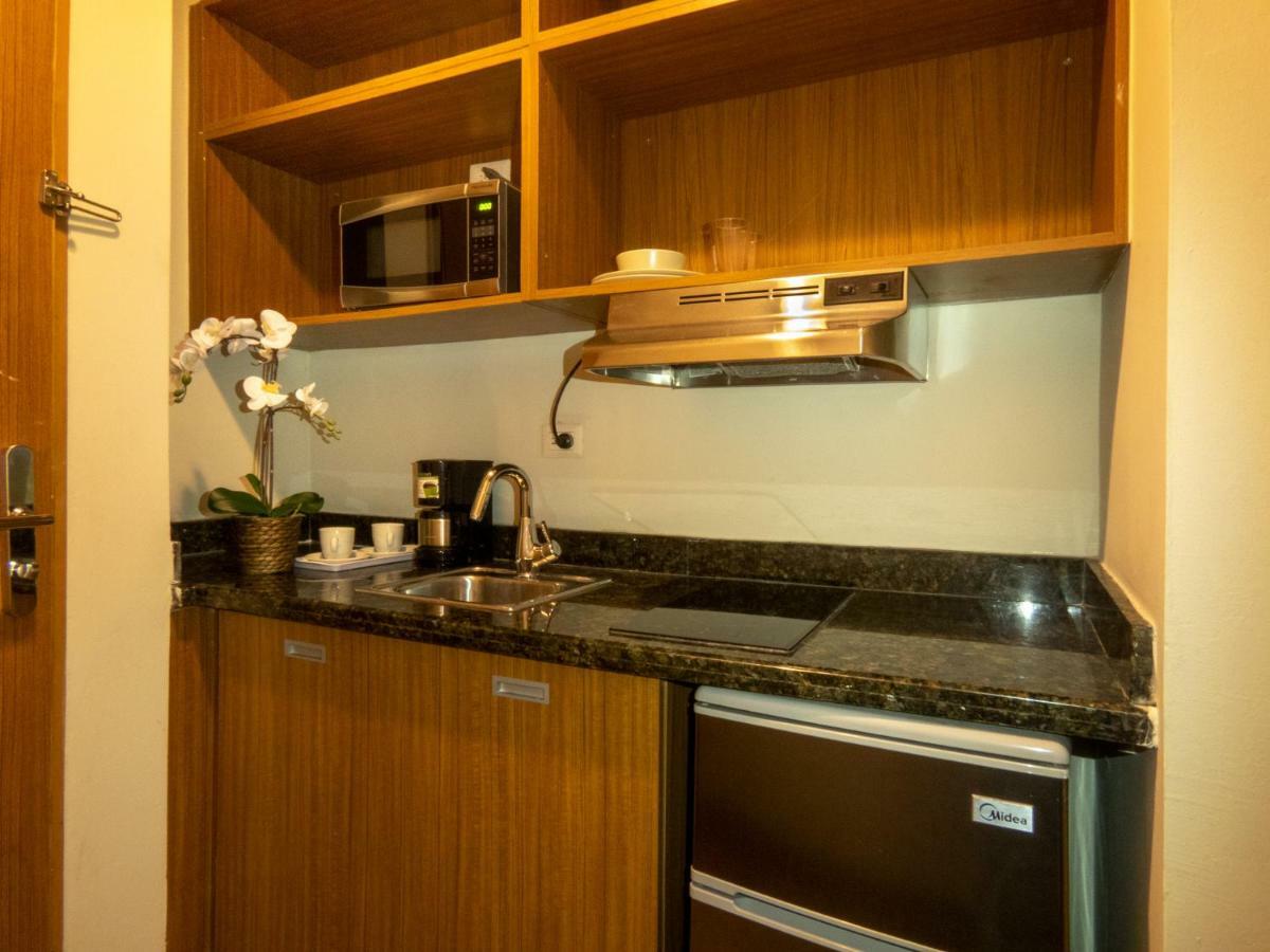 Weston Suites Hotel Santo Domingo Esterno foto
